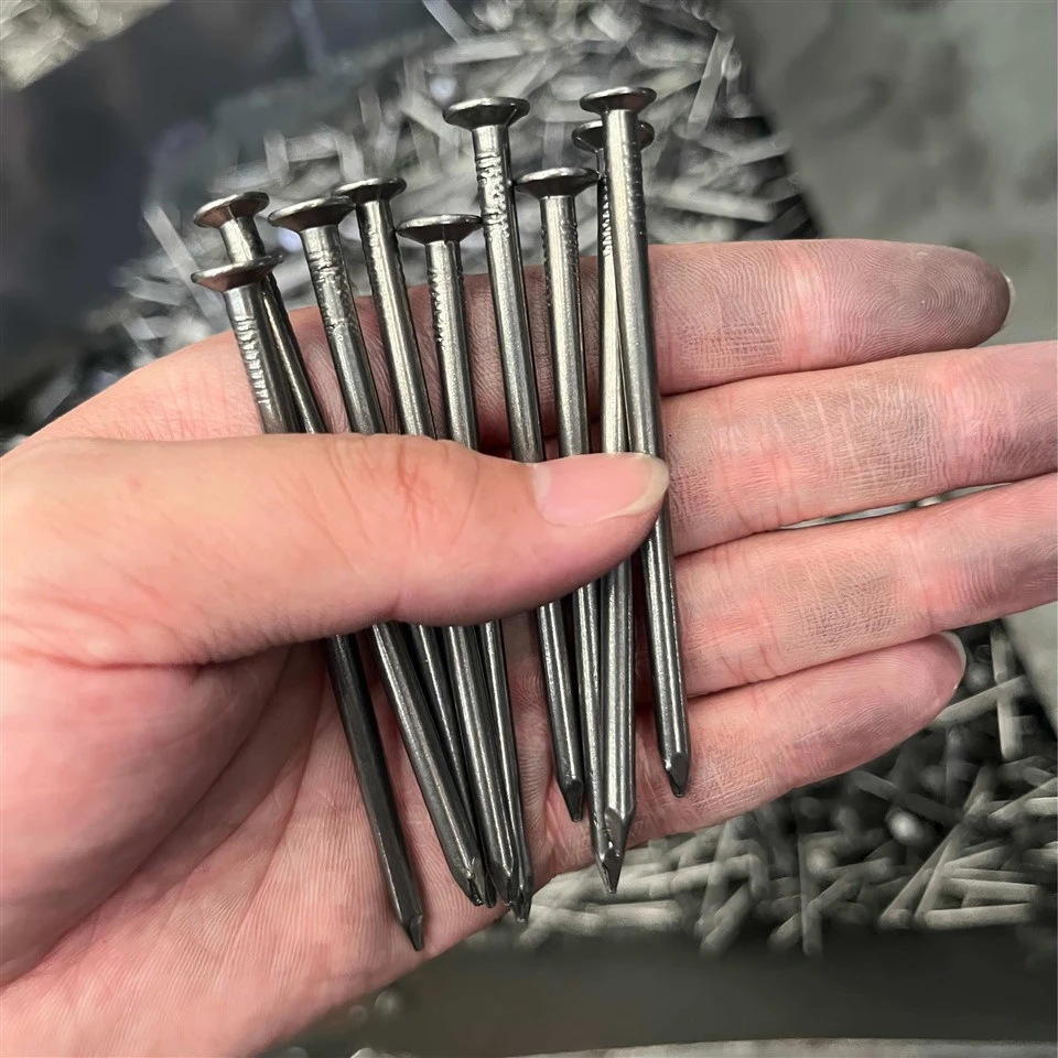 7-Inch Construction Common Galvanized Steel Nails Variety Types-Smooth Screw Barbed Fluted Ring Spiral Diamond Iron Carton