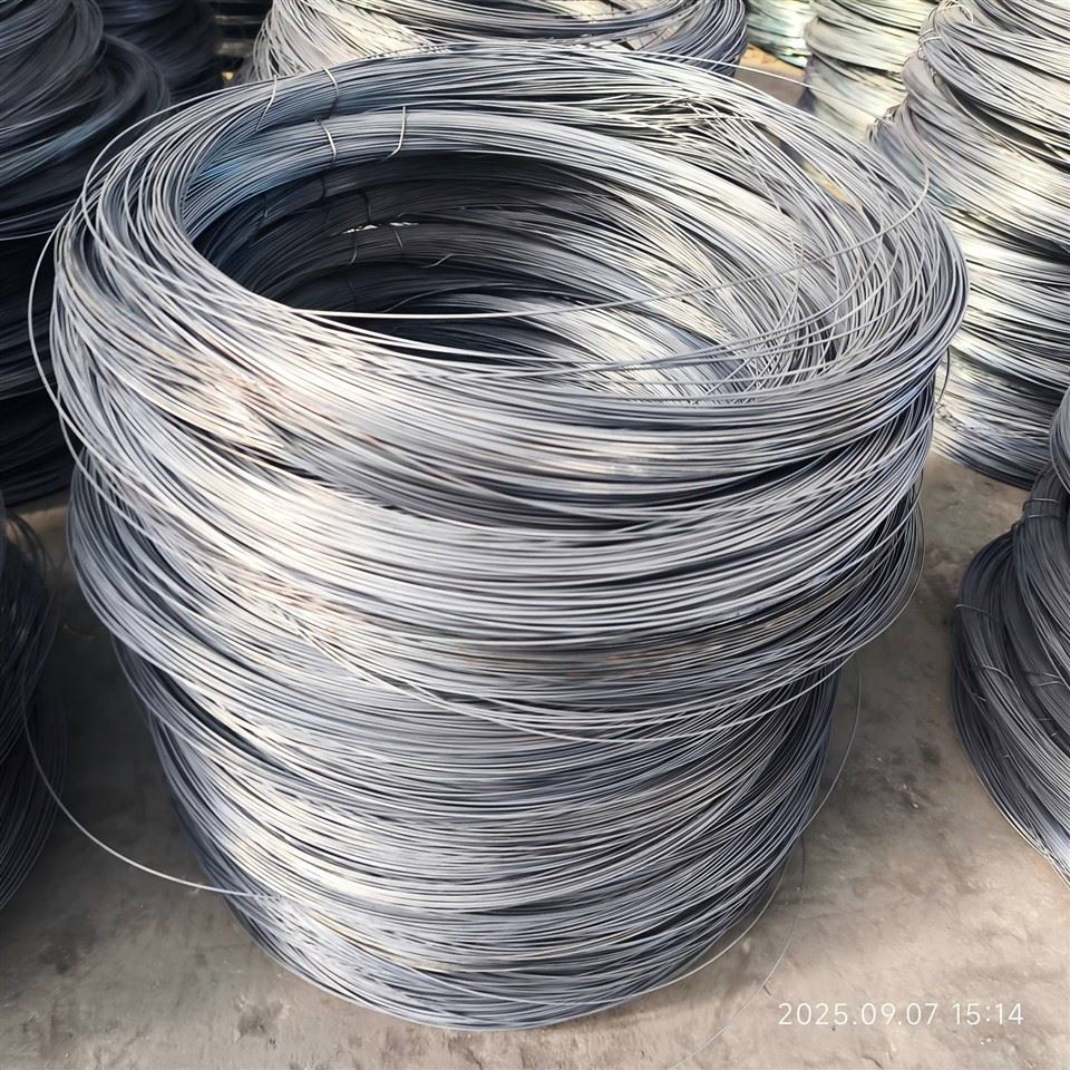 Black Annealed Binding Wire BWG12 Welded Technique For Fence Offering Cutting And Bending Processing Services